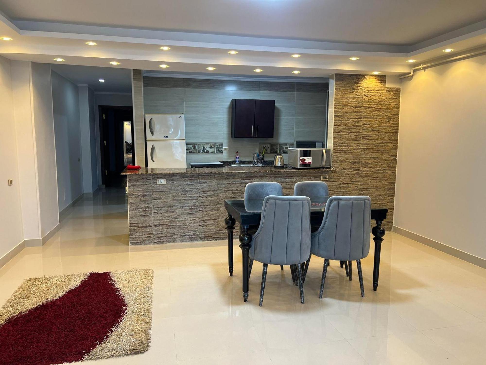 Comfy And Luxurious In Mansheyt El-bakry East Kairo