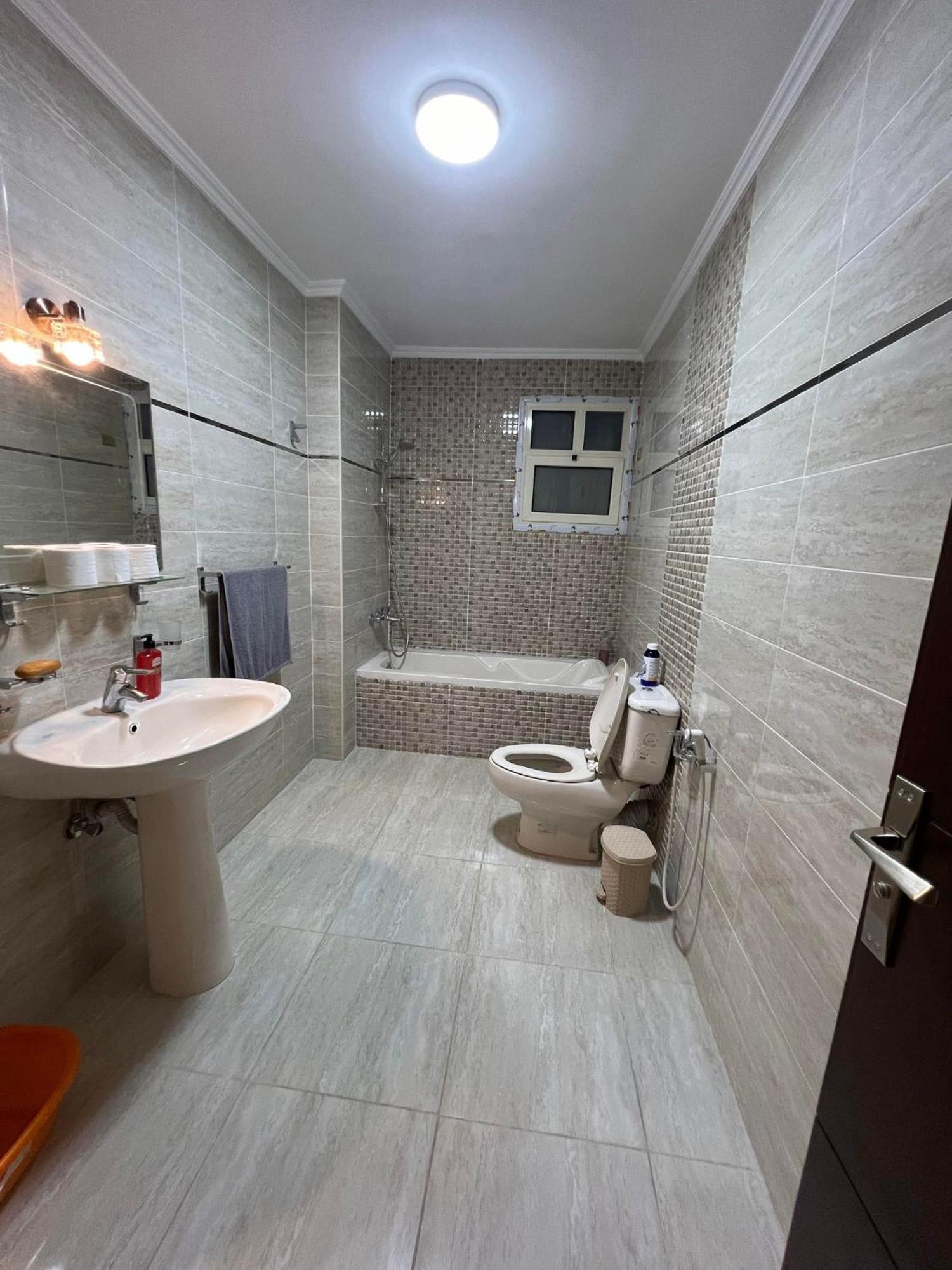 Apartment Comfy And Luxurious In Mansheyt El-bakry East Kairo
