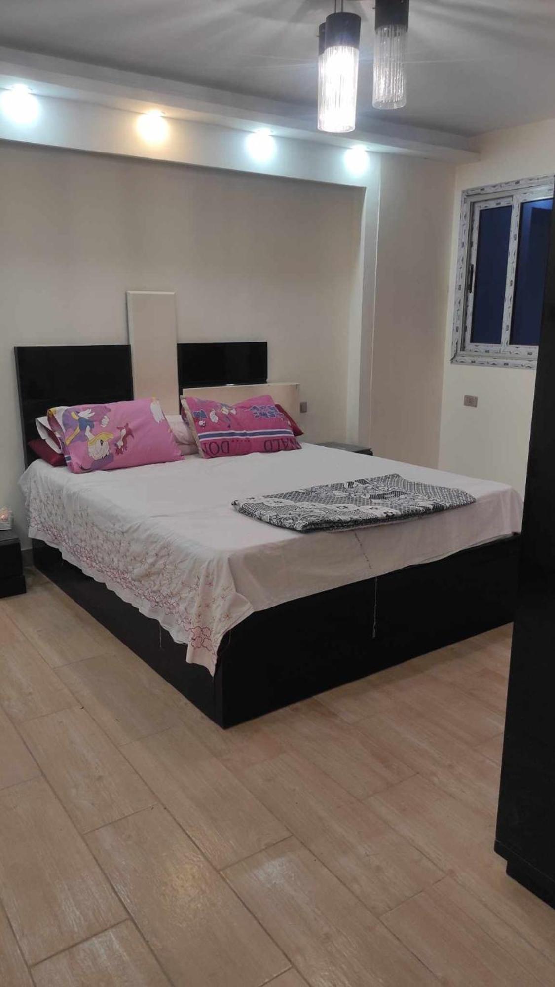 Comfy And Luxurious In Mansheyt El-bakry East Apartment Kairo